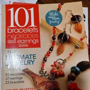 101 Bracelets Necklaces and Earrings ( 101 BNE 2013 )